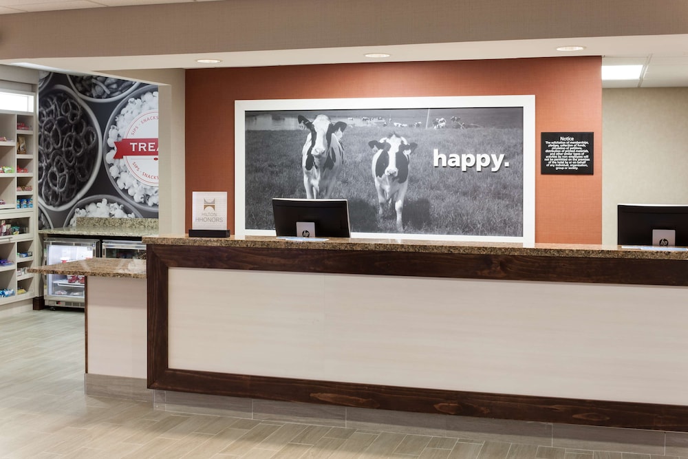 Hampton Inn & Suites Dothan - photo 3