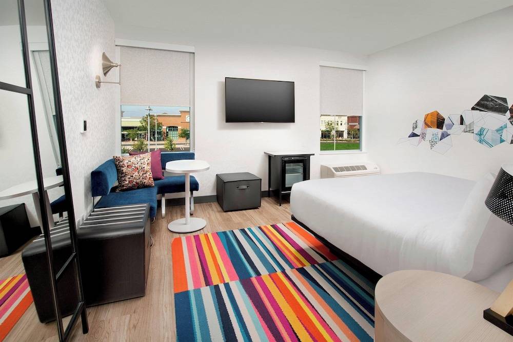 Aloft Dublin Pleasanton - photo 3