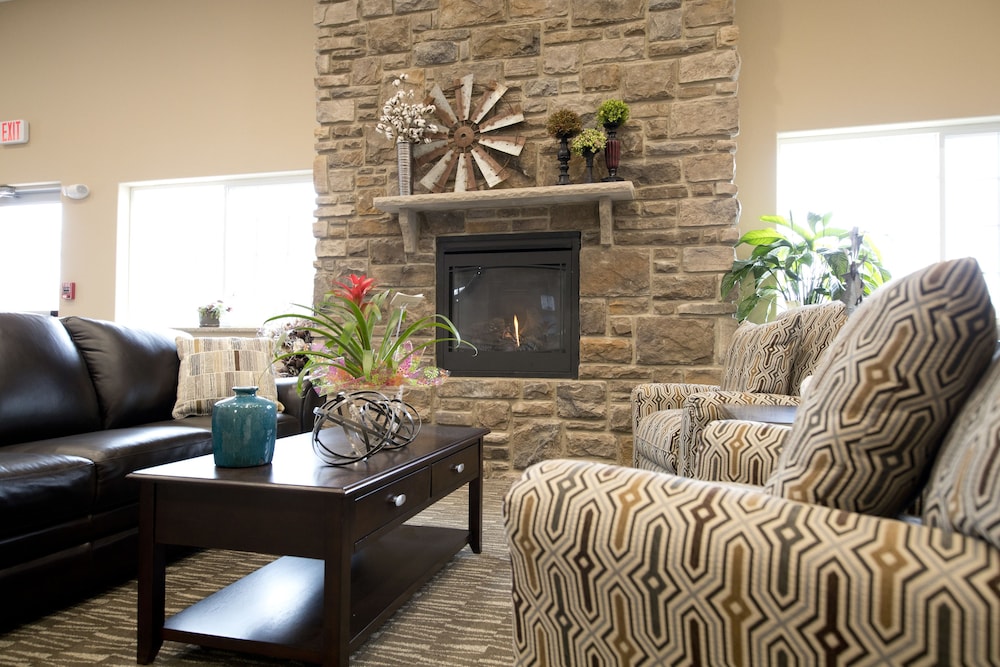 Cornerstone Inn & Suites - photo 2