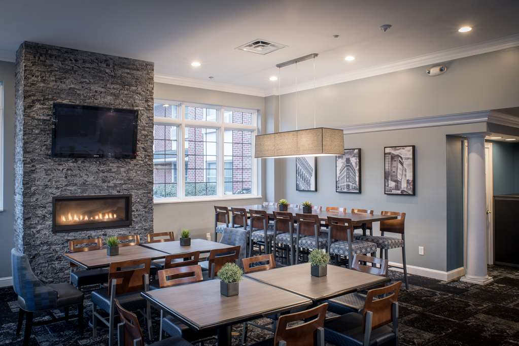 Best Western Plus Franklin Square Inn Troy Albany - photo 2