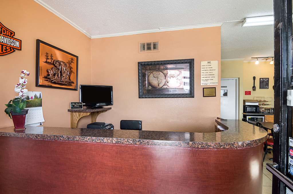Econo Lodge Dalhart Hwy 54 Hwy 287 - photo 4