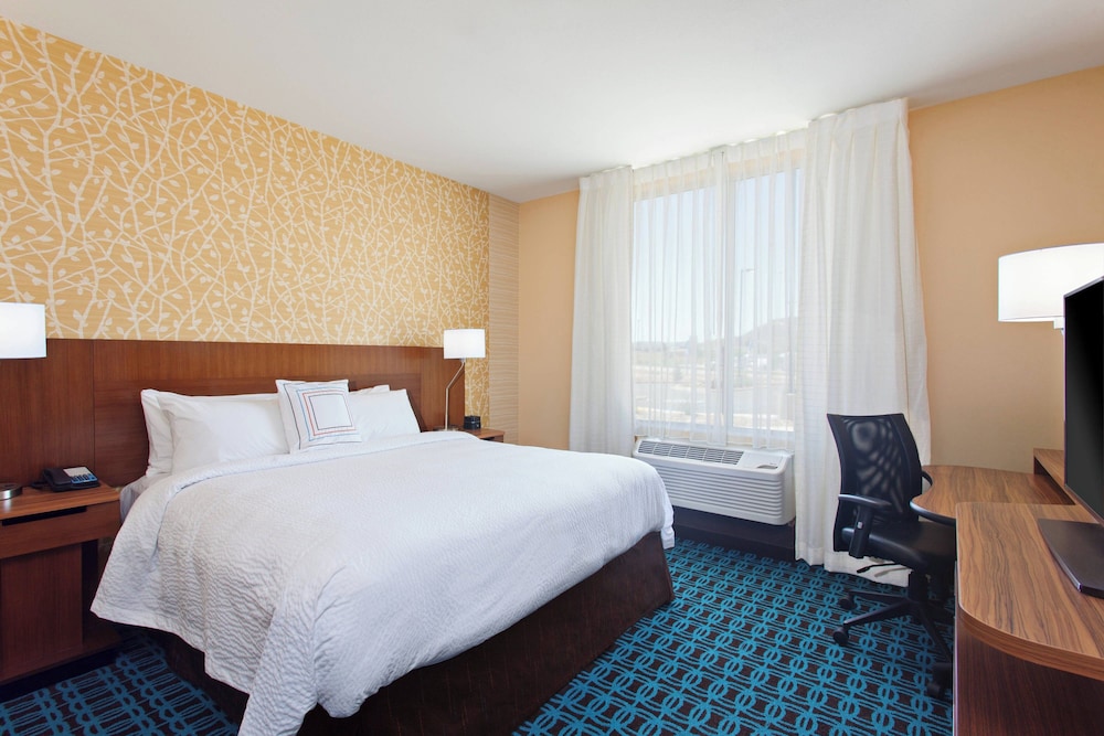 Fairfield Inn & Suites by Marriott Tucumcari - photo 5