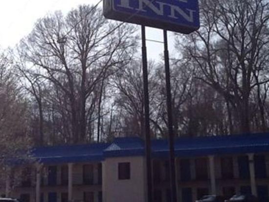 Deluxe Inn Vicksburg Mississippi - featured photo