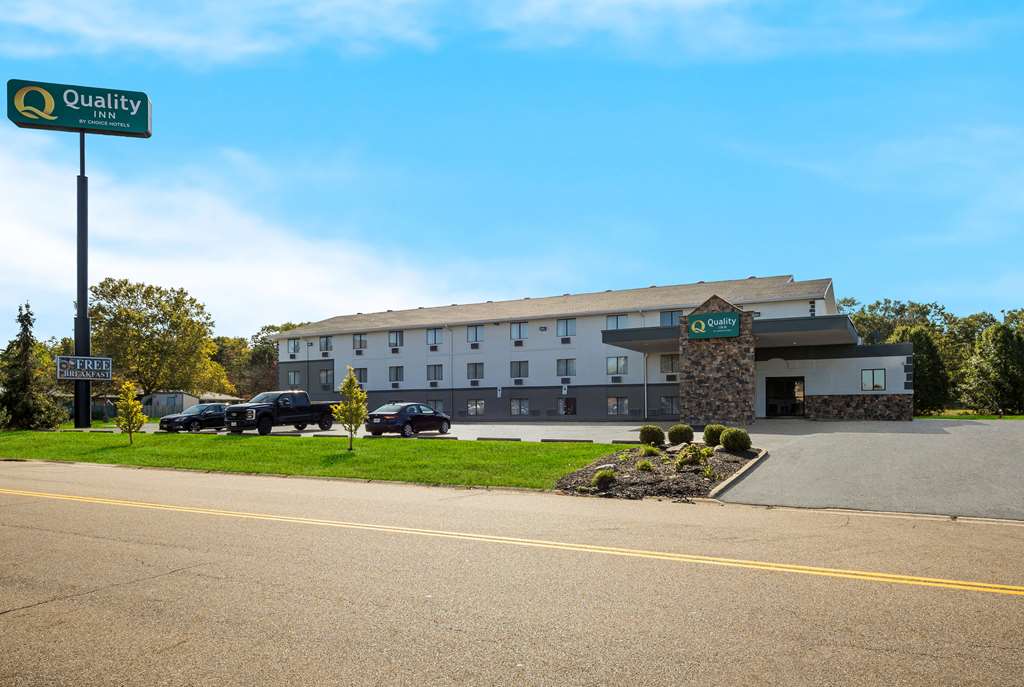 Quality Inn Hall of Fame - photo 2