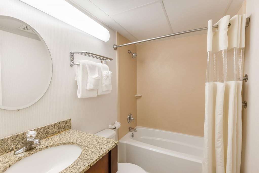 Travelodge Inn & Suites by Wyndham Albany - photo 5