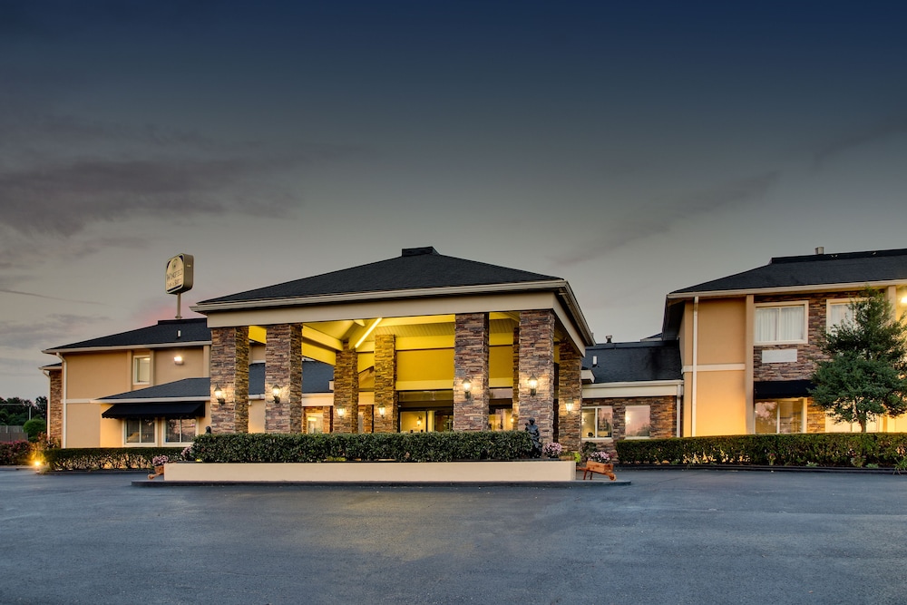 Wingfield Inn and Suites - featured photo