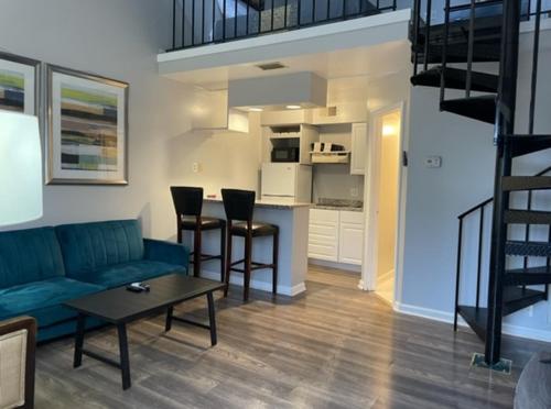 Executive Suites - featured photo