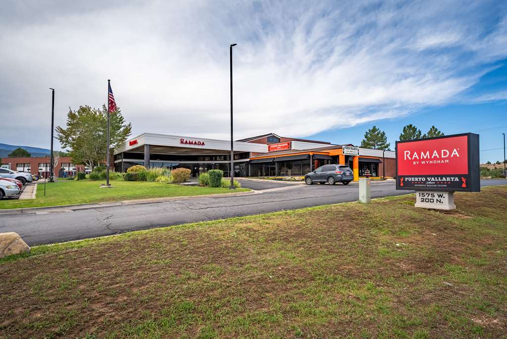 Ramada by Wyndham Cedar City - photo 2