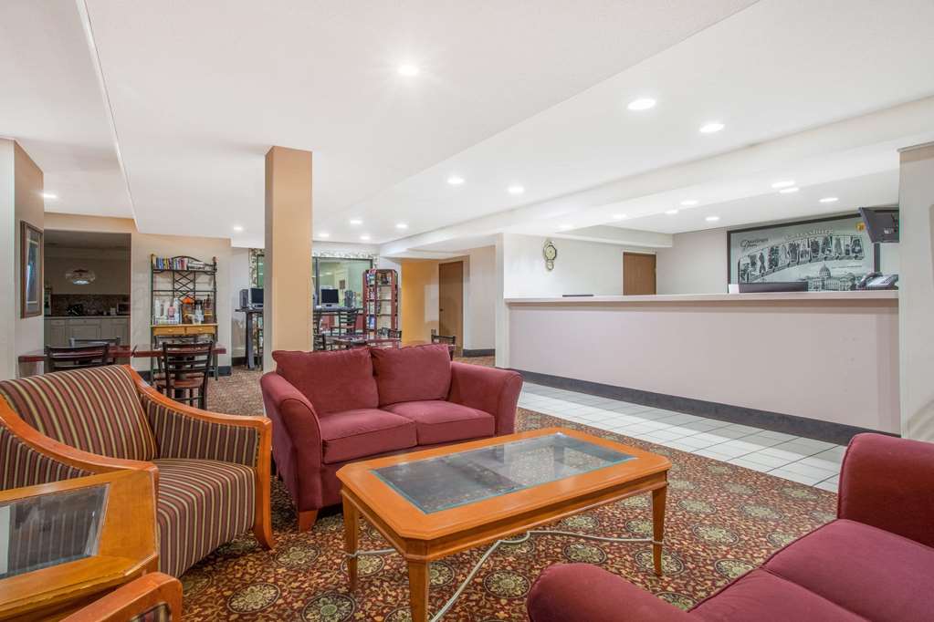 Super 8 by Wyndham Gettysburg - photo 3