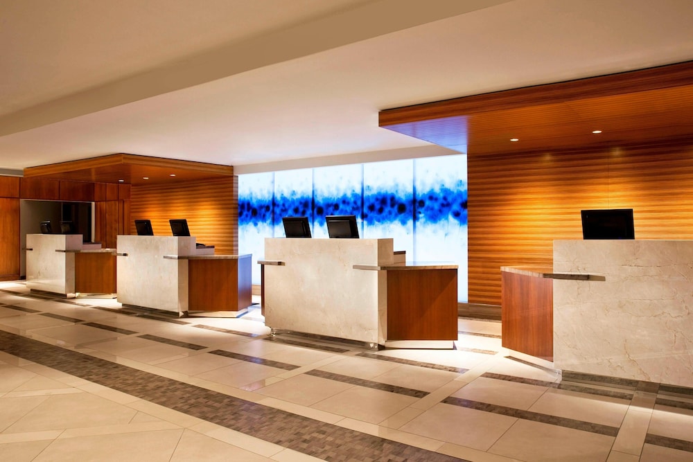 The Westin Kansas City at Crown Center - photo 5