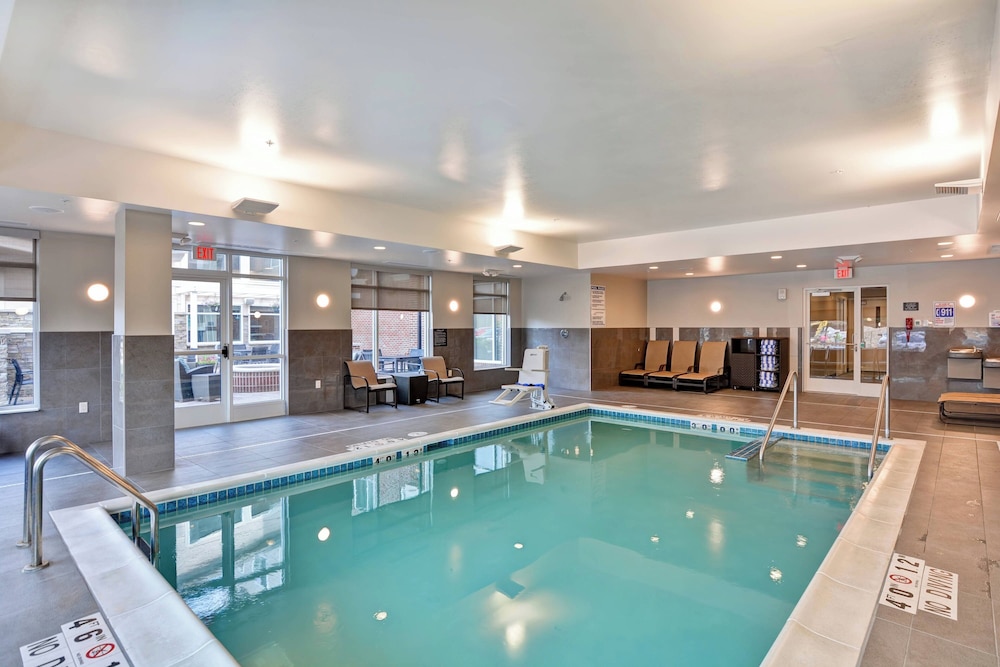 Residence Inn by Marriott Milwaukee North Glendale - photo 4