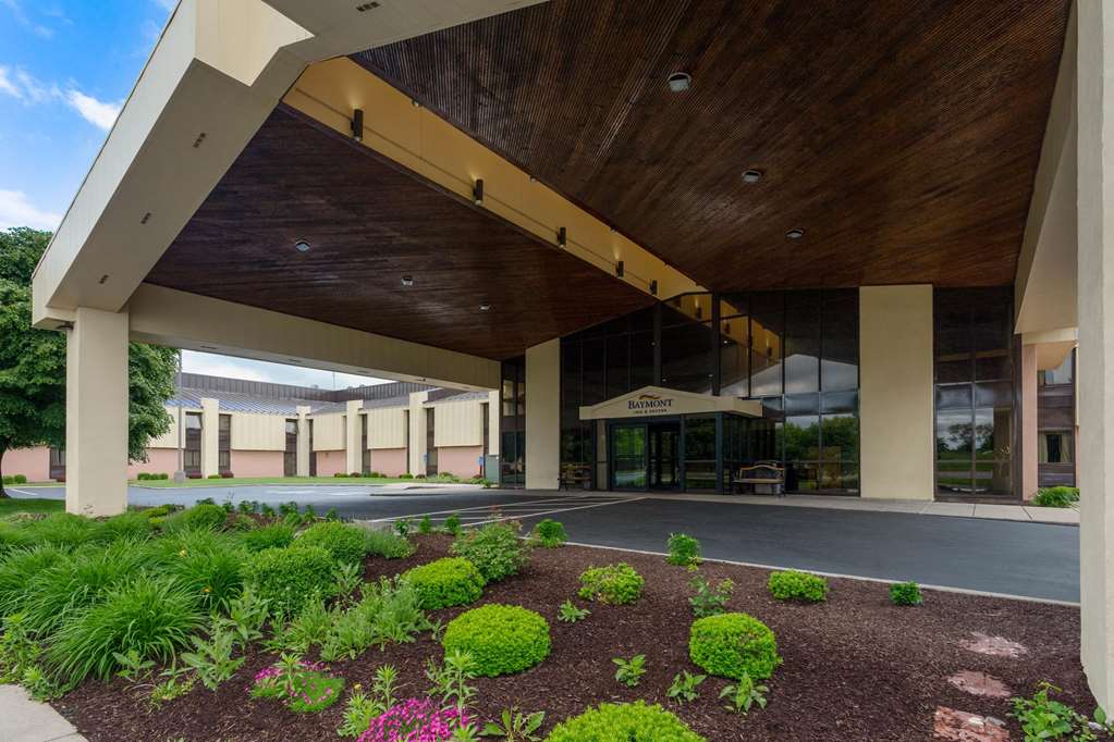 Baymont by Wyndham Elkhart - photo 2