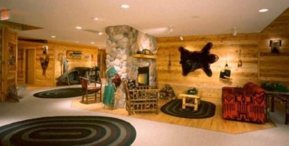 The Lodge at Crooked Lake - photo 4