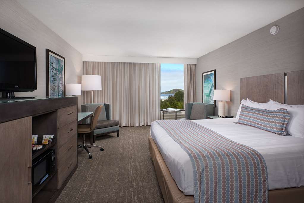 Best Western Plus Agate Beach Inn - photo 5