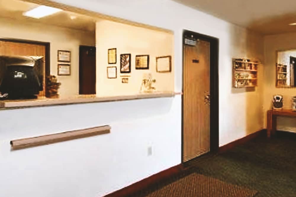 Coratel Inn and Suites by Jasper New Richmond - photo 2