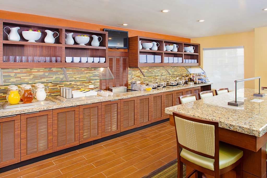 Hyatt House Mt. Laurel - photo 4