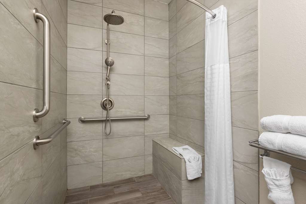 Days Inn & Suites by Wyndham Tucson Marana - photo 5