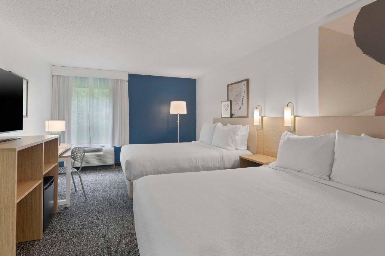 Hampton Inn Newcomerstown - photo 2
