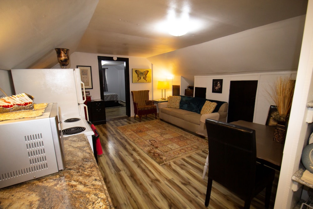 Tazmania Properties - featured photo