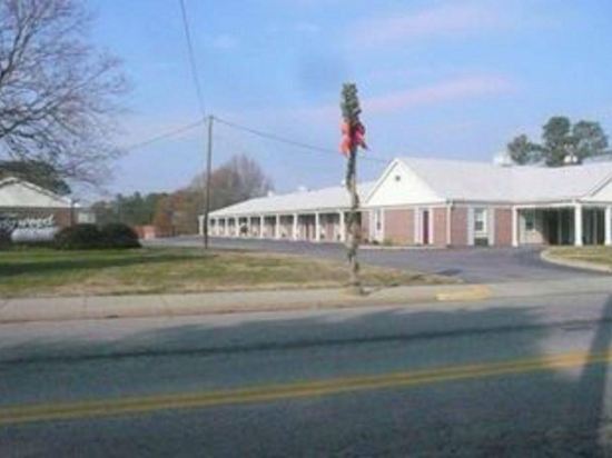 Wedgewood Motor Inn - photo 4