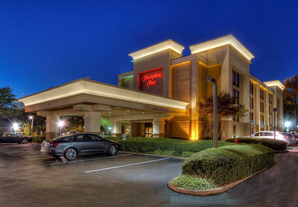 Hampton Inn Memphis Poplar - photo 2