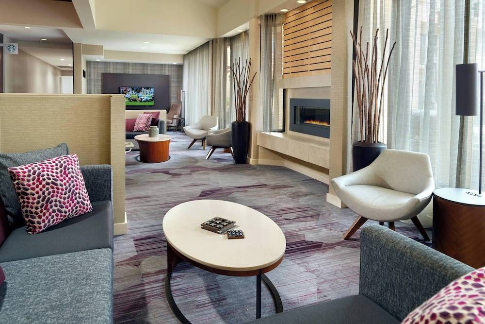 Courtyard by Marriott Raleigh Midtown - photo 2