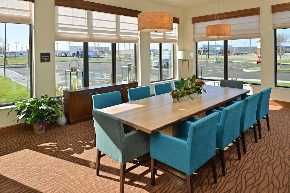 Hilton Garden Inn Cincinnati West Chester - photo 4