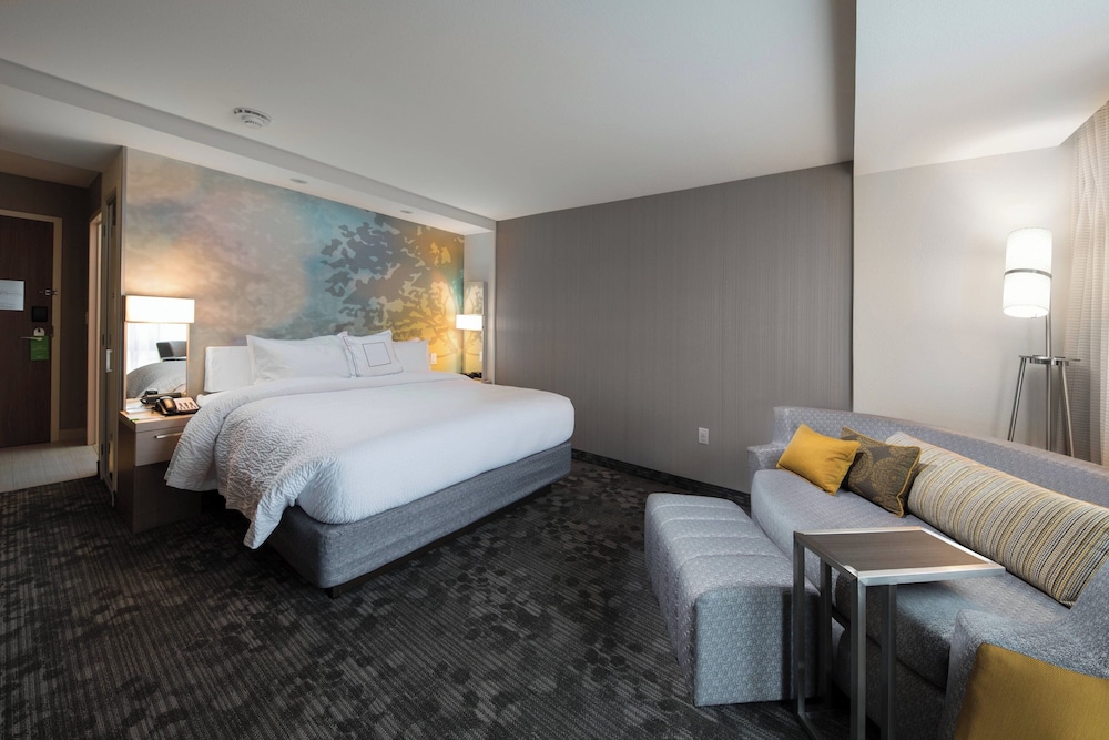Courtyard by Marriott Russellville - photo 3