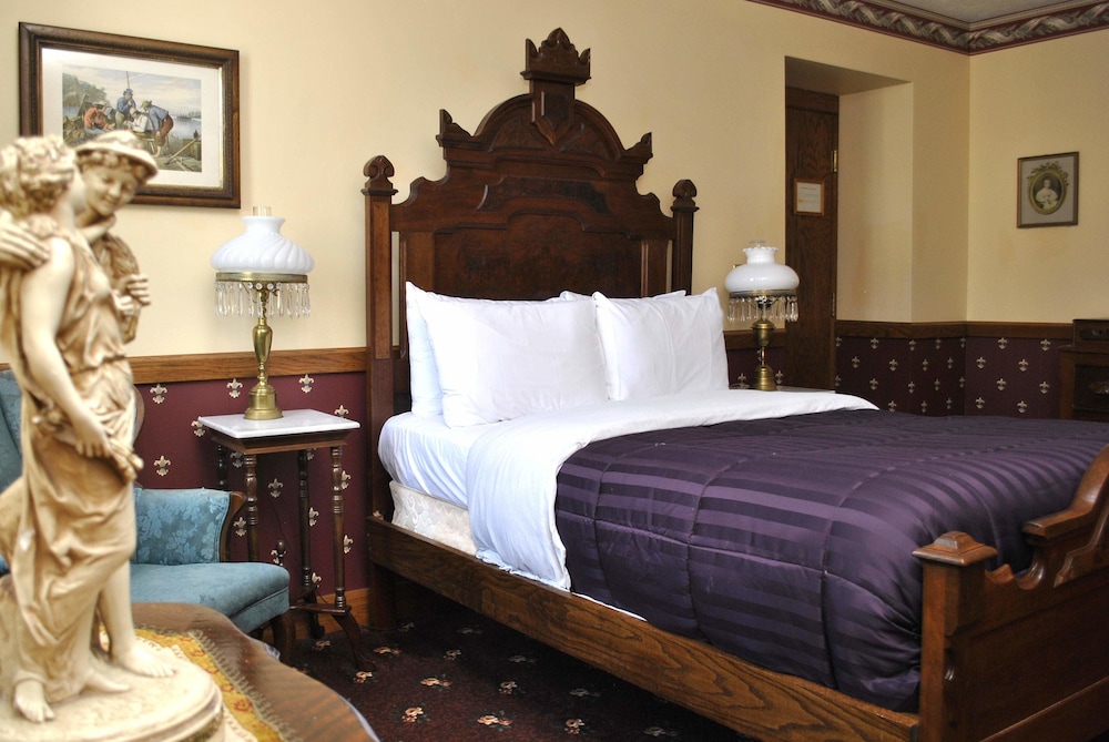 Hotel Millersburg - featured photo