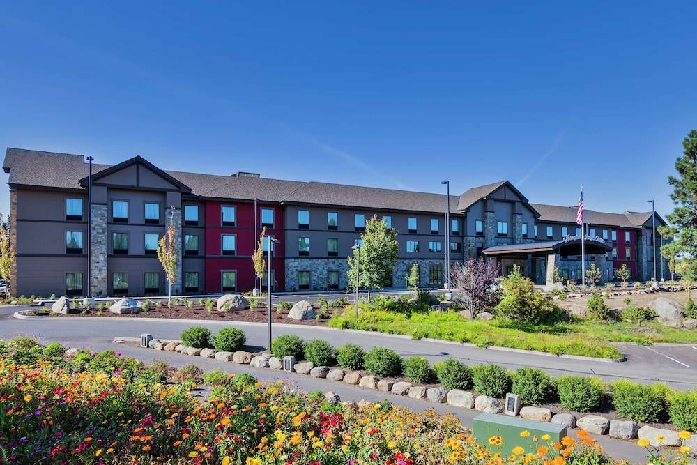 Hampton Inn & Suites Bend - featured photo