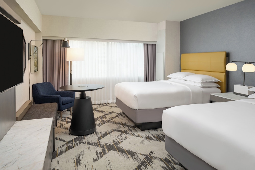 Sheraton Detroit Novi Hotel - photo 5