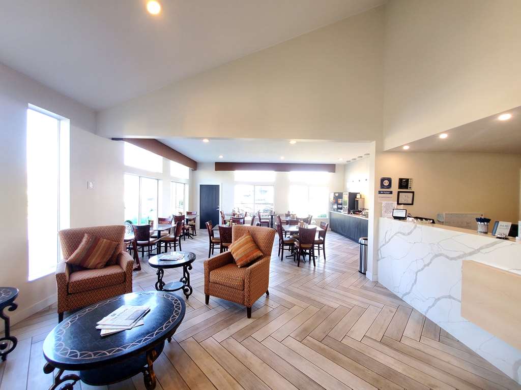 Best Western Salbasgeon Inn & Suites Of Reedsport - photo 3