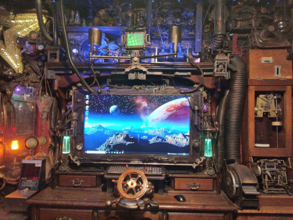 Earthovision Manor - featured photo