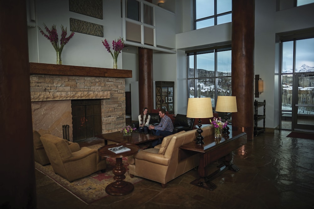 The Peaks Resort and Spa - photo 2