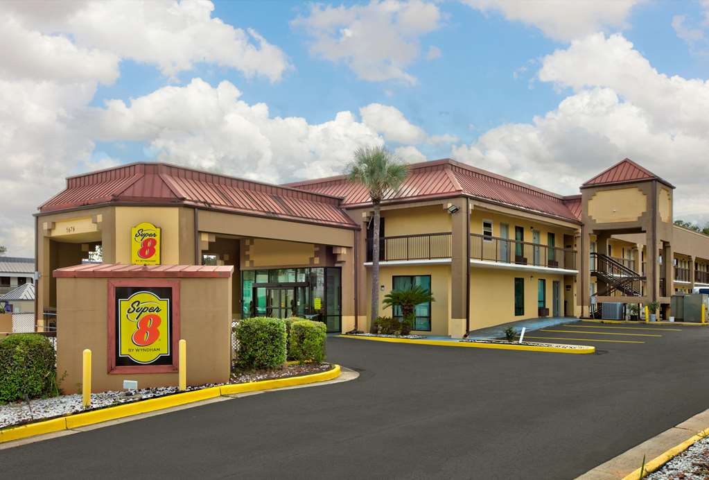 Super 8 by Wyndham Mobile Tillmans Corner - photo 2