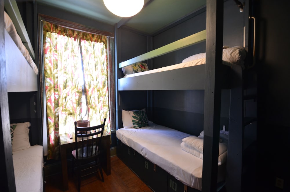 Michie Hostel - photo 2
