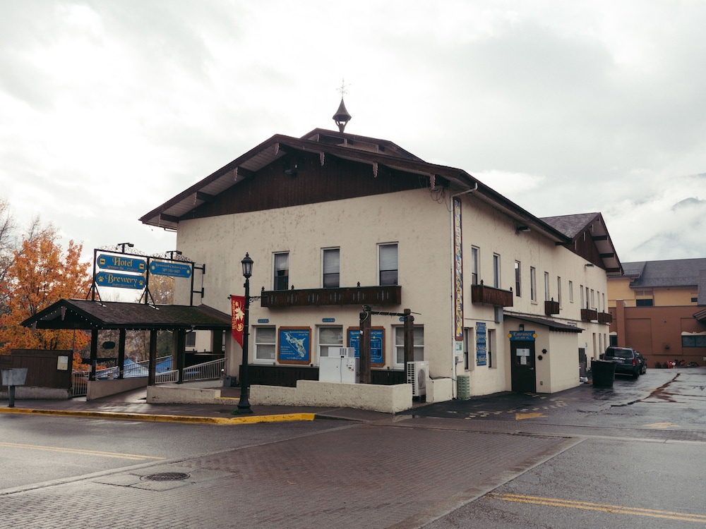 Adventure Inn - featured photo