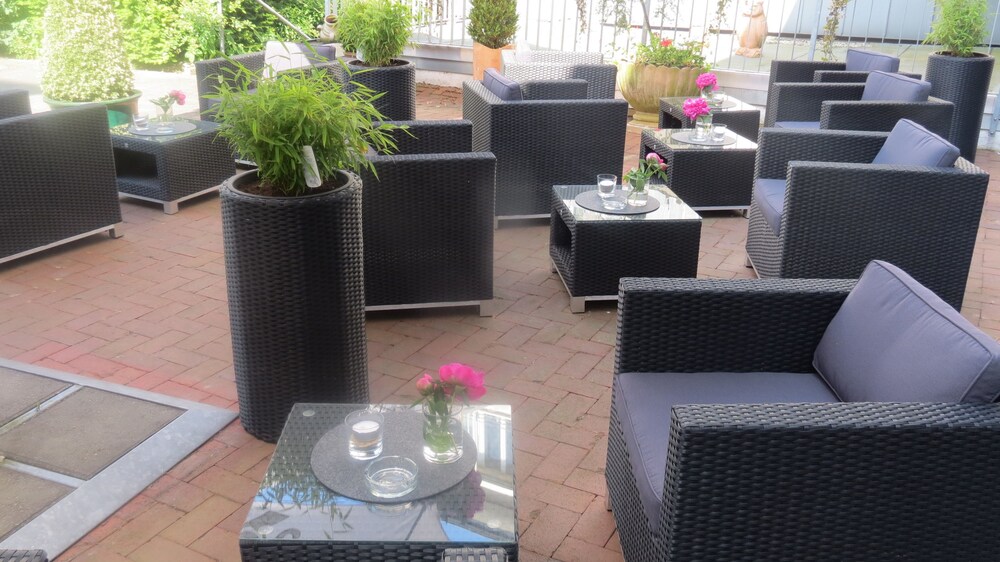 Sundeck