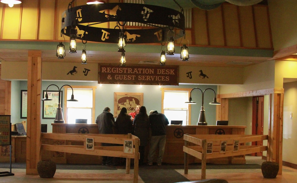 Double JJ Resort - photo 2