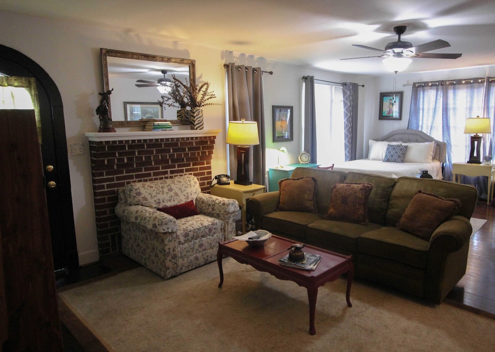 Tazmania Properties - photo 2