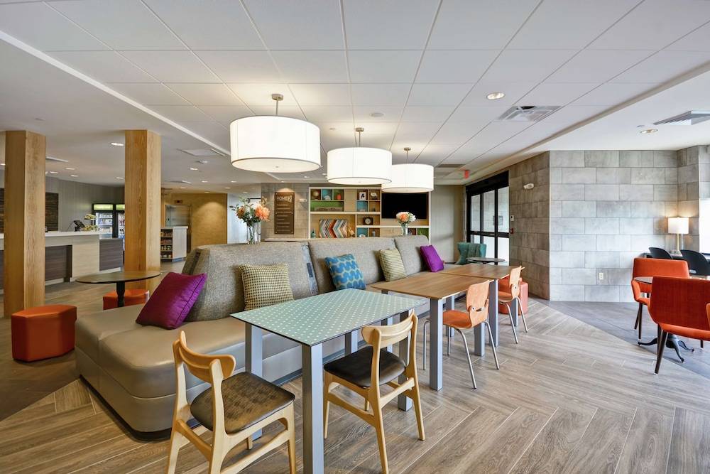 Home2 Suites by Hilton Portland Airport - photo 5