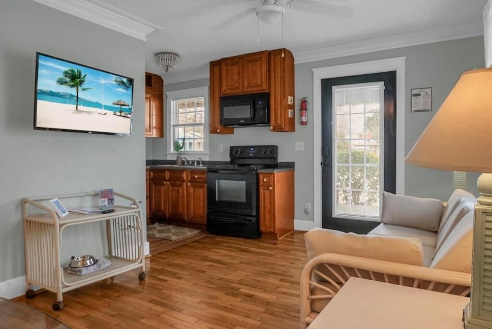 Carolina Beach Inn - photo 4
