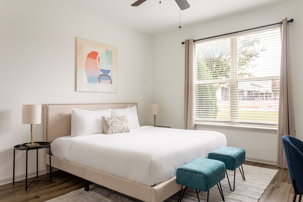 Kasa Frisco Bridges Dallas - featured photo