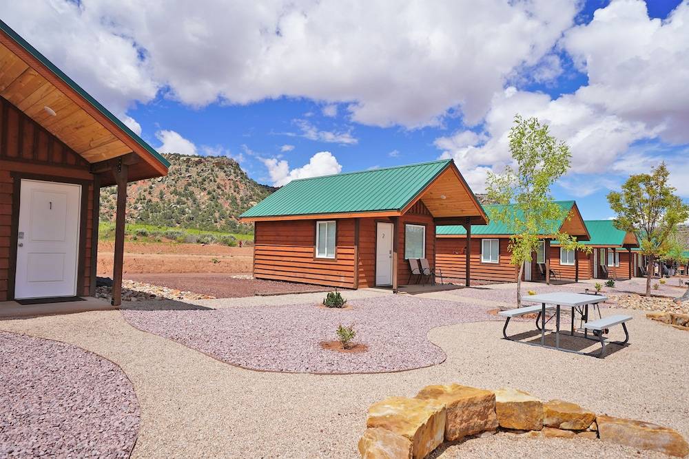 Gooseberry Lodges - featured photo
