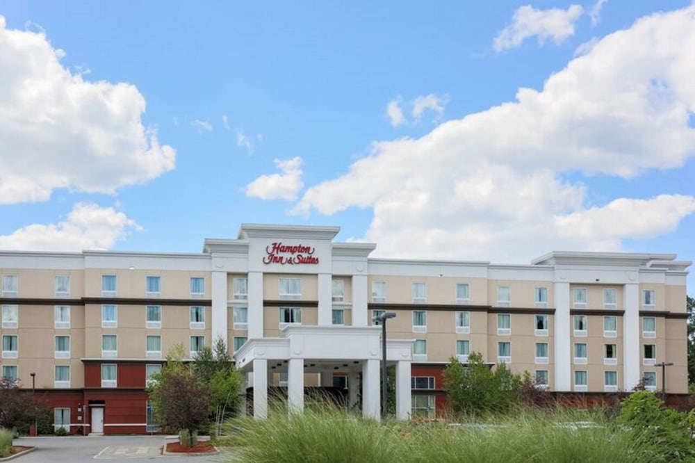Hampton Inn & Suites Poughkeepsie - featured photo