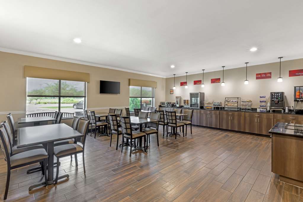 Best Western Plus Burleson Inn & Suites - photo 4