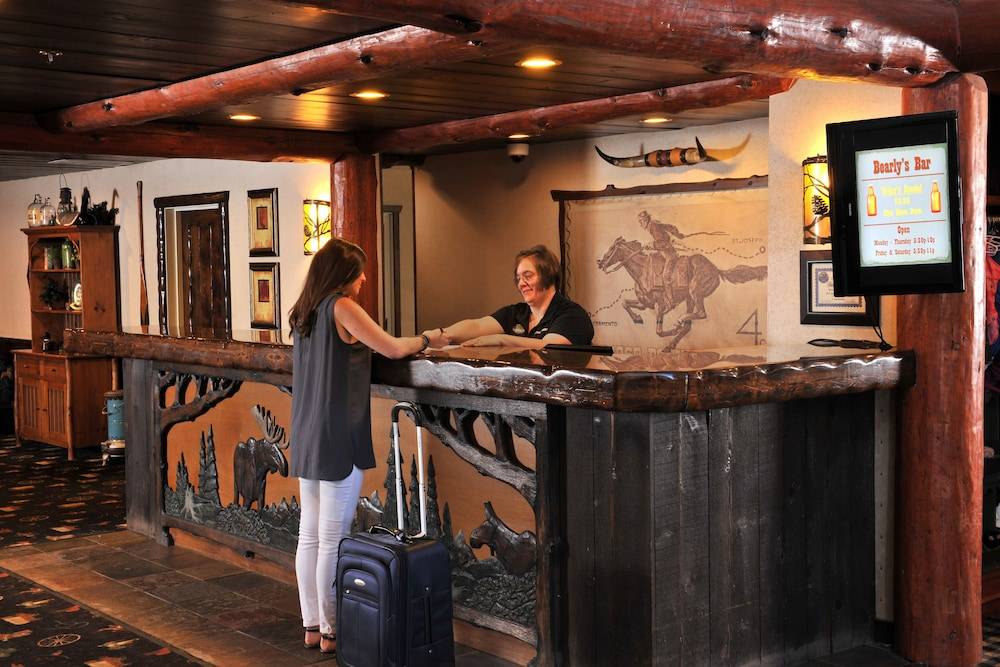 Stoney Creek Hotel St. Joseph - photo 2