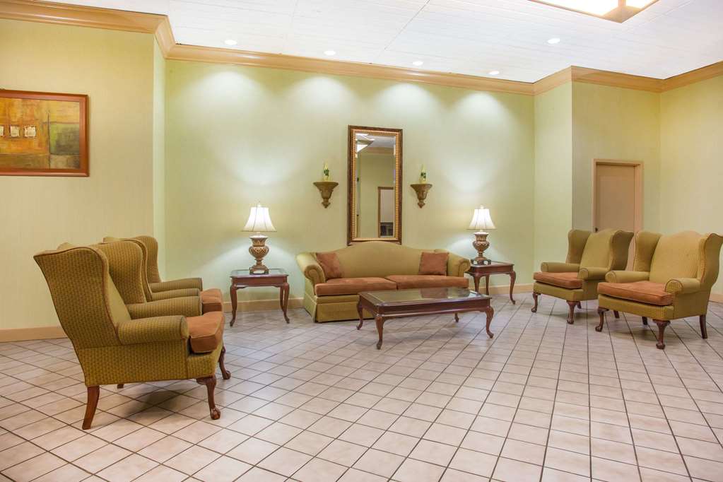 Ramada by Wyndham Wytheville - photo 2