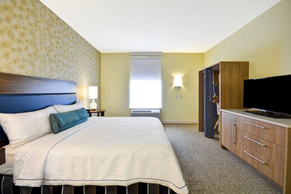 Home2 Suites by Hilton Dallas Addison - photo 5