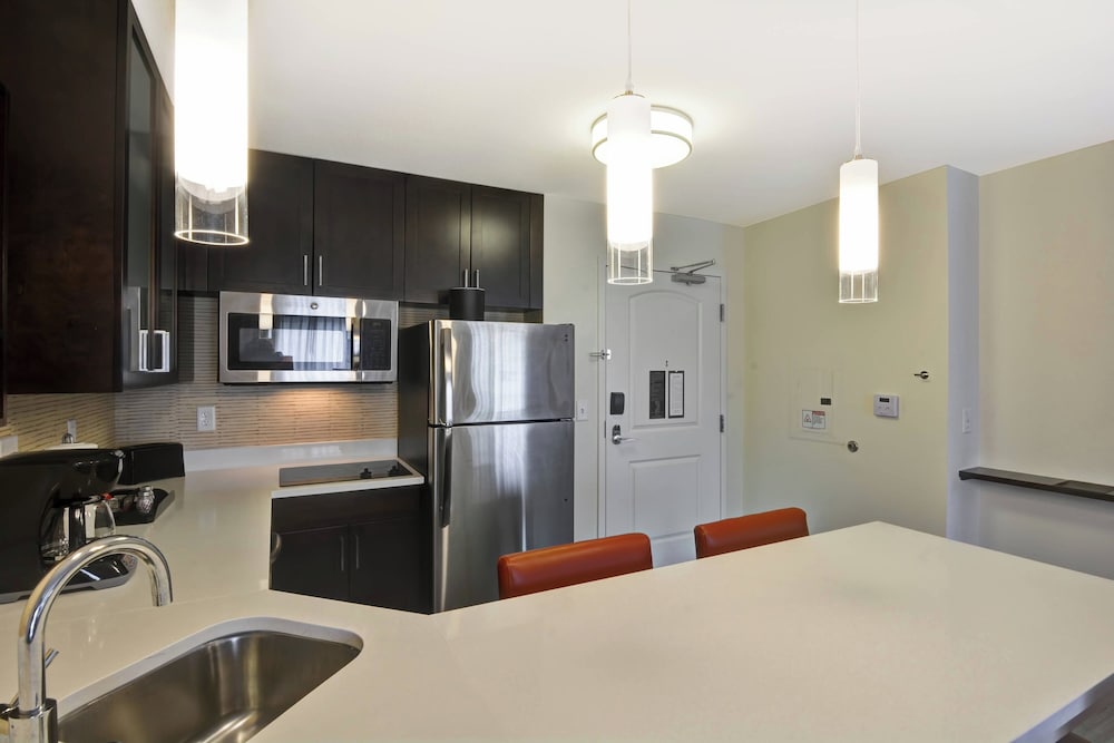 Residence Inn by Marriott Milwaukee North Glendale - photo 2